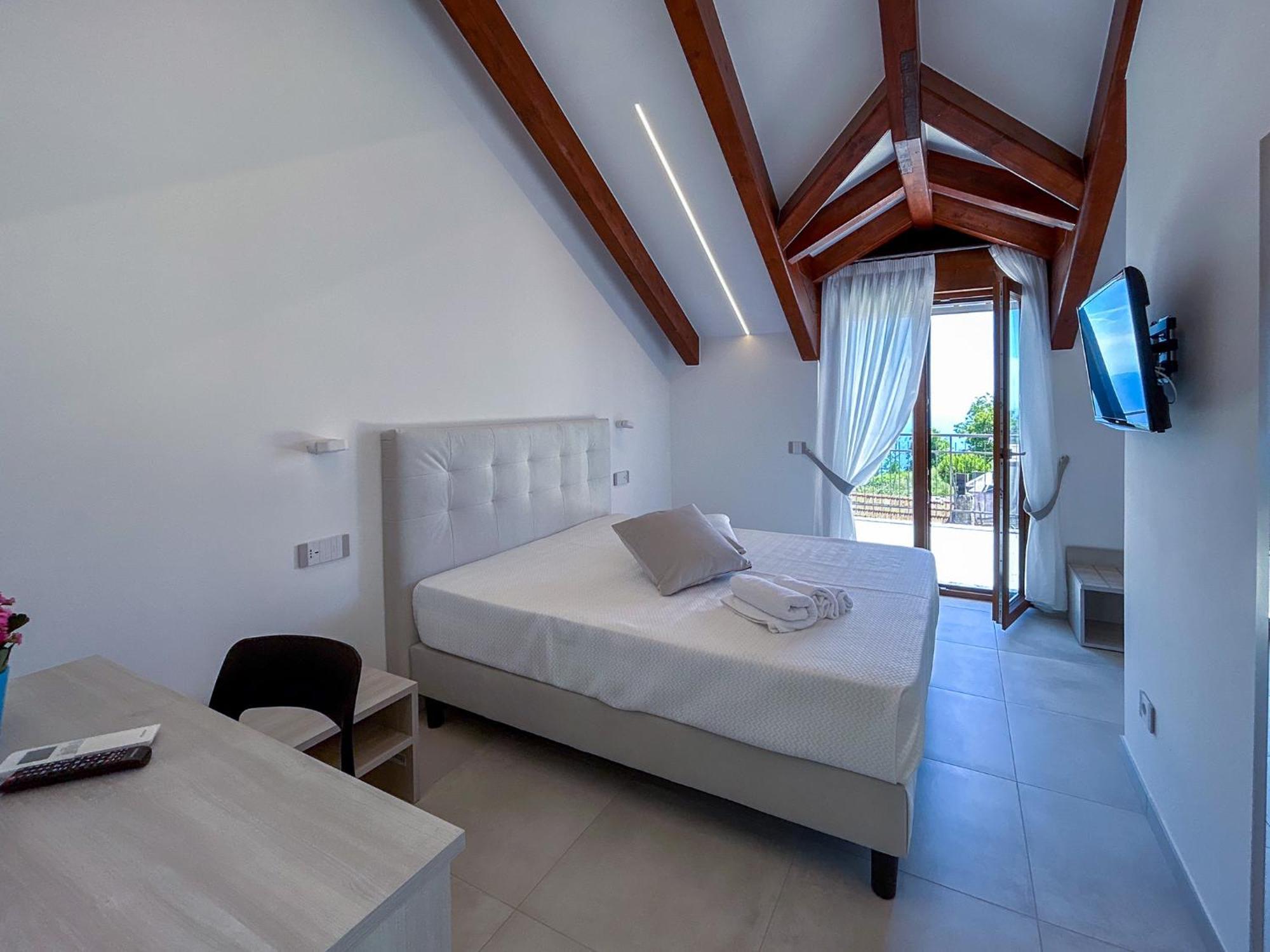 Bed and Breakfast Casa Milly Аджерола Экстерьер фото